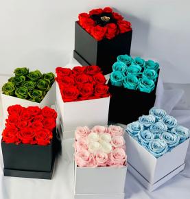 High End Eternity Flowers Preserved Roses In Square Cardboard Box For Mother's Day