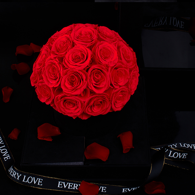 Preserved Flower In Box, Preserved Roses, Roses In Velvet Gift Box 8.png